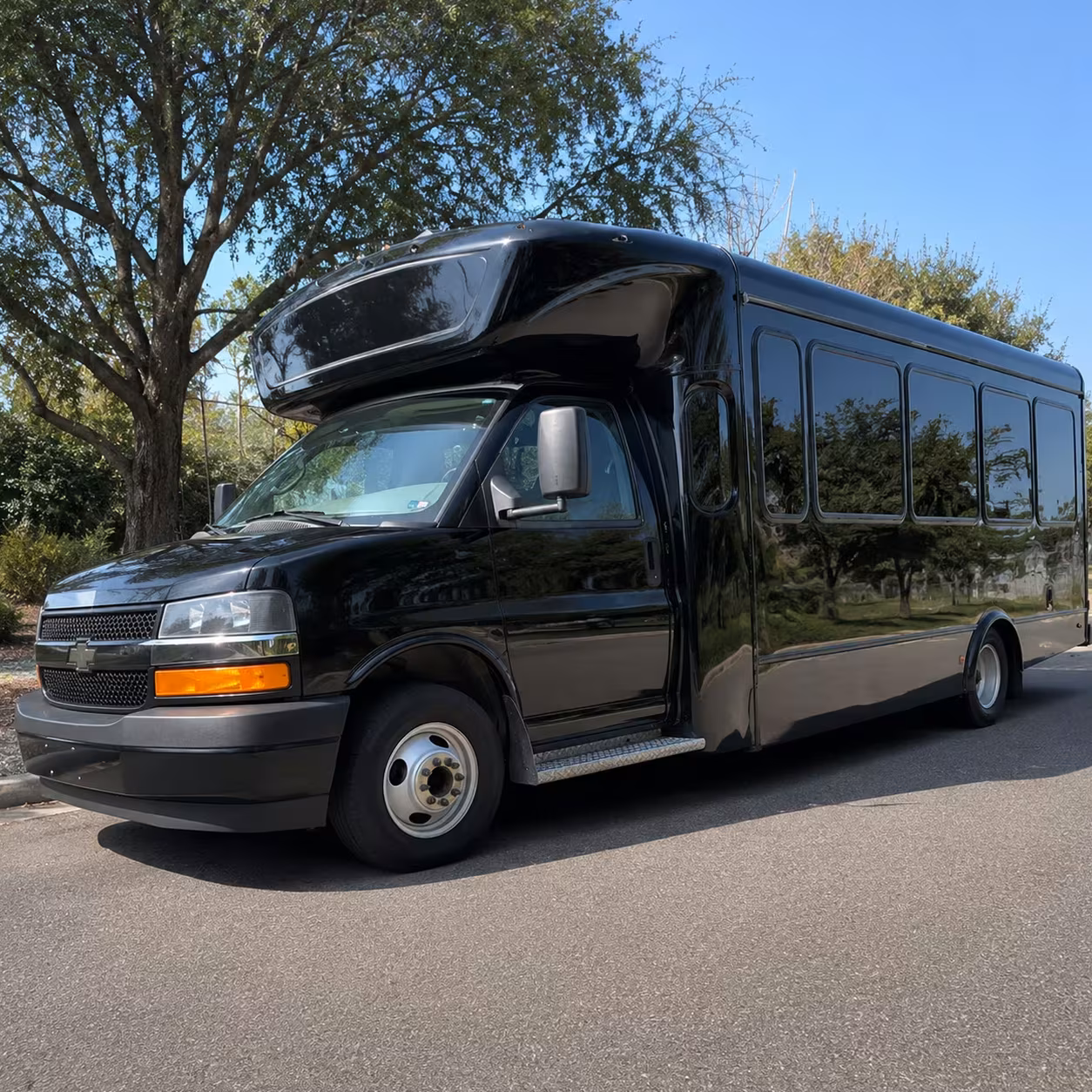 concert bus rentals in davie