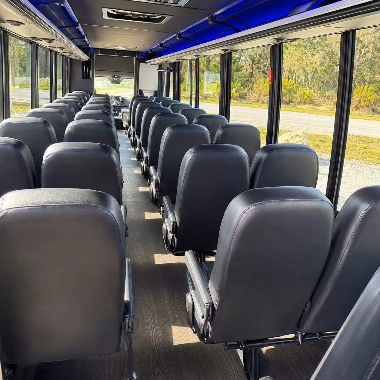 davie 30 passenger minibus rental