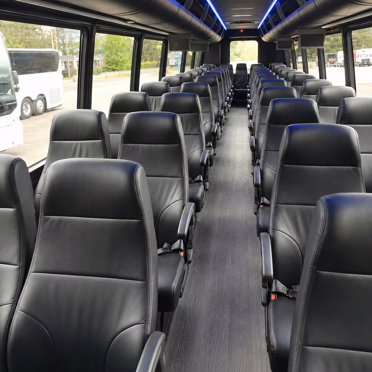 davie 35 passenger minibus rental