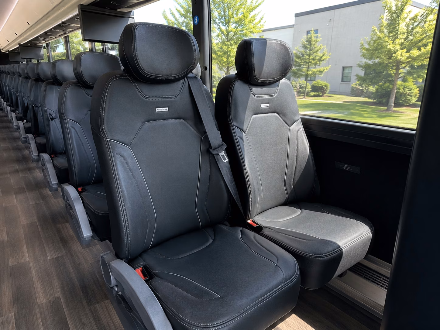 davie charter bus rentals for conventions and conferences