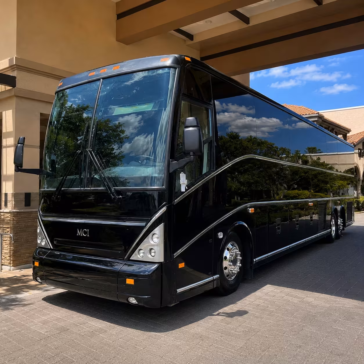davie school field trip bus rentals for students and chaperones